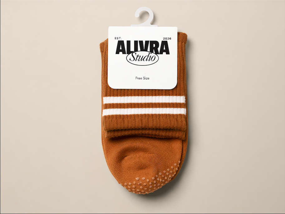 Alivra Pilates Grip Socks  - Toffee