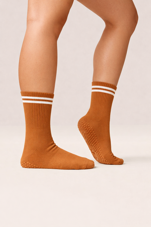 Alivra Pilates Grip Socks  - Toffee